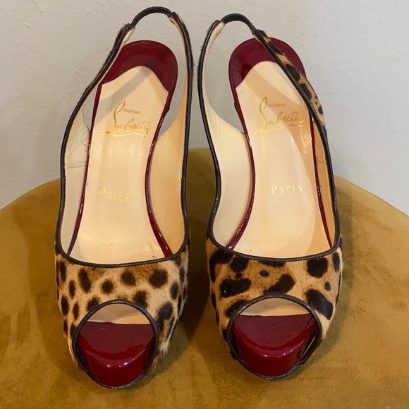 Christian Louboutin Cheetah Print Heels | Size 37 1/2 - Picture 3 of 4